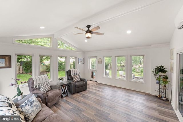 43305 WAYSIDE CIR, Ashburn, VA 20147