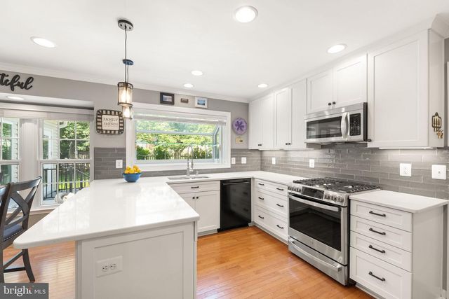 43305 WAYSIDE CIR, Ashburn, VA 20147