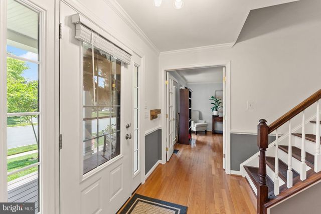 43305 WAYSIDE CIR, Ashburn, VA 20147