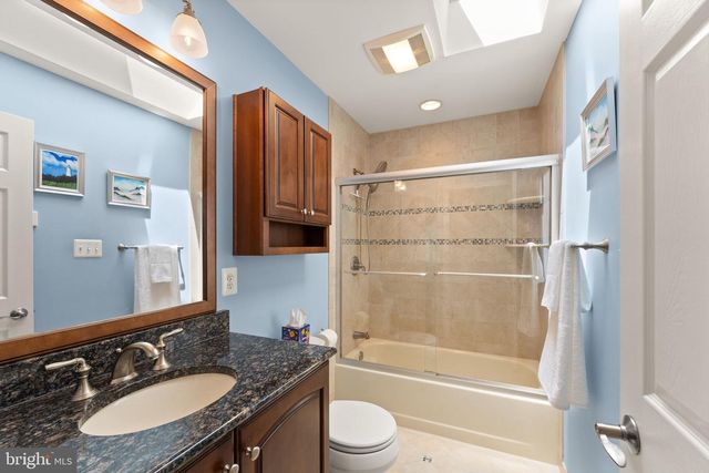 43305 WAYSIDE CIR, Ashburn, VA 20147