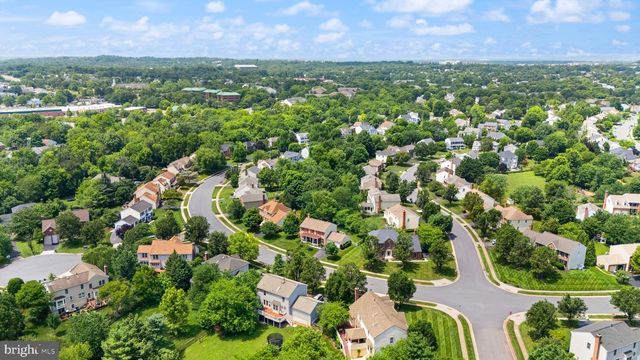 43305 WAYSIDE CIR, Ashburn, VA 20147