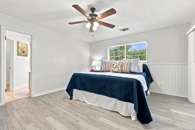 740 DEER CROSS LN, San Antonio, TX 78260