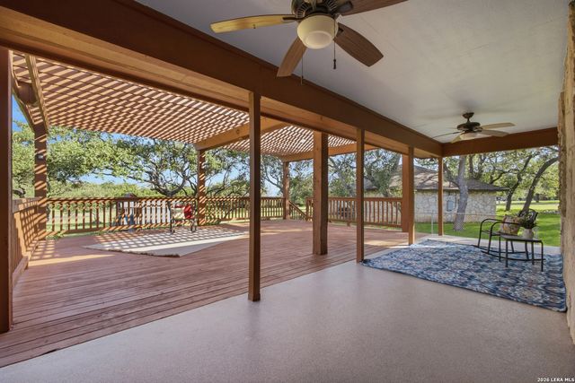740 DEER CROSS LN, San Antonio, TX 78260