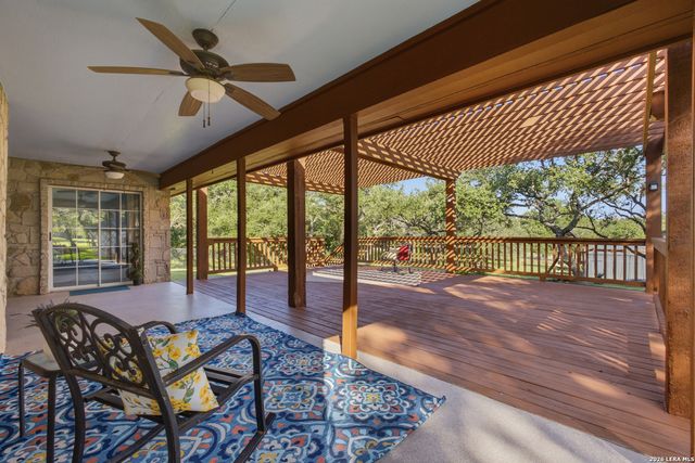 740 DEER CROSS LN, San Antonio, TX 78260