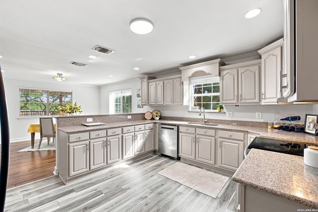740 DEER CROSS LN, San Antonio, TX 78260