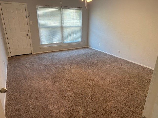 6000 Westridge Lane 802, Fort Worth, TX 76116