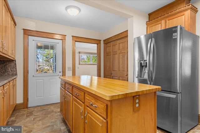 19310 SMALLWOOD TER, Hagerstown, MD 21742