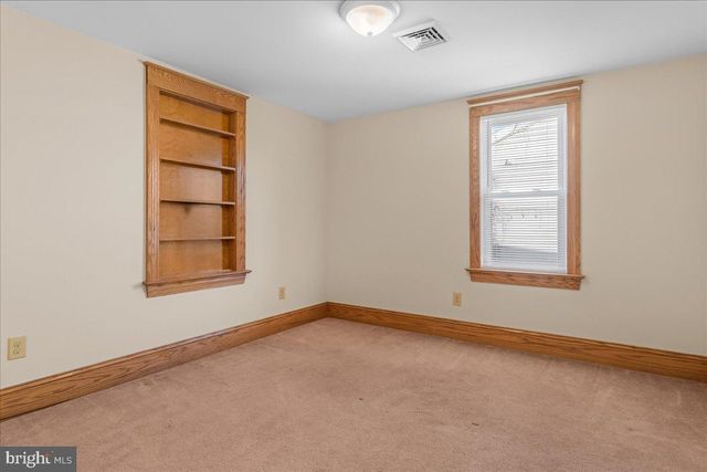 19310 SMALLWOOD TER, Hagerstown, MD 21742