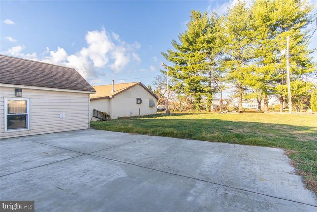 19310 SMALLWOOD TER, Hagerstown, MD 21742