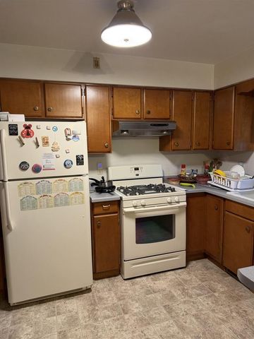 305 Sunset Drive, Deforest, WI 53532
