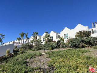 28711 Pacific Coast Highway 10, Malibu, CA 90265