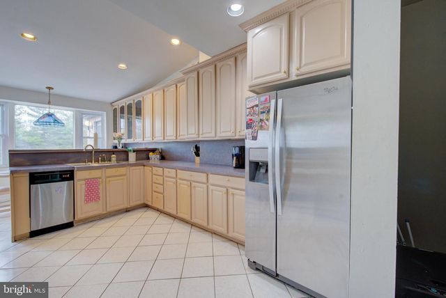 3425-29 W SCHOOL HOUSE LN, Philadelphia, PA 19129