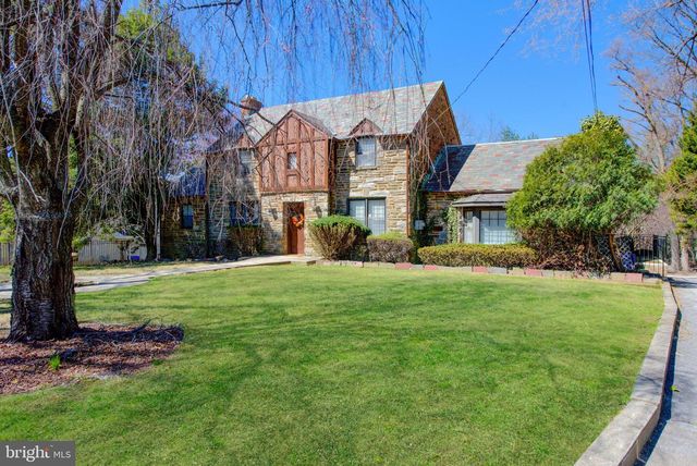 3425-29 W SCHOOL HOUSE LN, Philadelphia, PA 19129