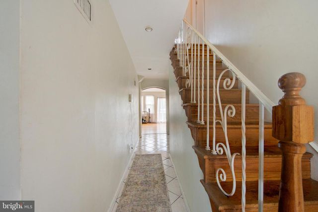 3425-29 W SCHOOL HOUSE LN, Philadelphia, PA 19129