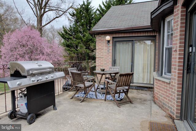 3425-29 W SCHOOL HOUSE LN, Philadelphia, PA 19129