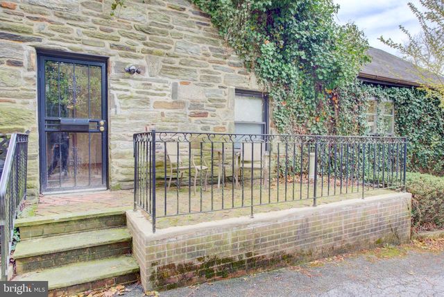 3425-29 W SCHOOL HOUSE LN, Philadelphia, PA 19129