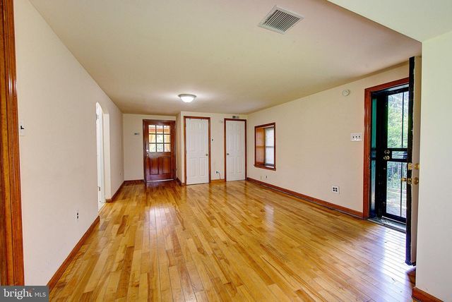 3425-29 W SCHOOL HOUSE LN, Philadelphia, PA 19129