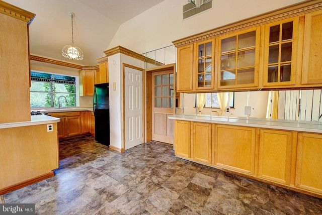 3425-29 W SCHOOL HOUSE LN, Philadelphia, PA 19129