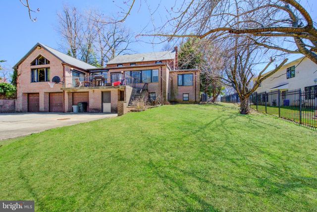 3425-29 W SCHOOL HOUSE LN, Philadelphia, PA 19129