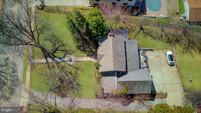 3425-29 W SCHOOL HOUSE LN, Philadelphia, PA 19129