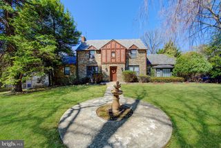 3425-29 W SCHOOL HOUSE LN, Philadelphia, PA 19129