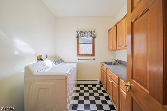 19 Dave Espie Way, Wayne Twp., NJ 07470