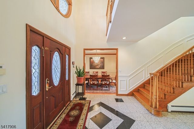 19 Dave Espie Way, Wayne Twp., NJ 07470