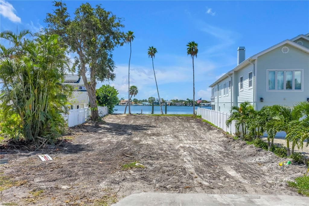 315 10TH AVENUE, Indian Rocks Beach, FL 33785