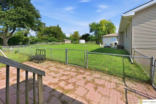 4118 N 94th Street, Omaha, NE 68134