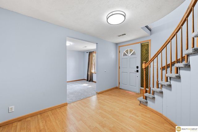 4118 N 94th Street, Omaha, NE 68134