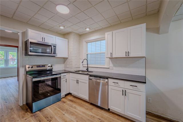 1905 Emerson Avenue, Dayton, OH 45406