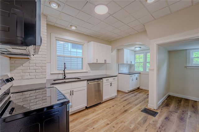 1905 Emerson Avenue, Dayton, OH 45406