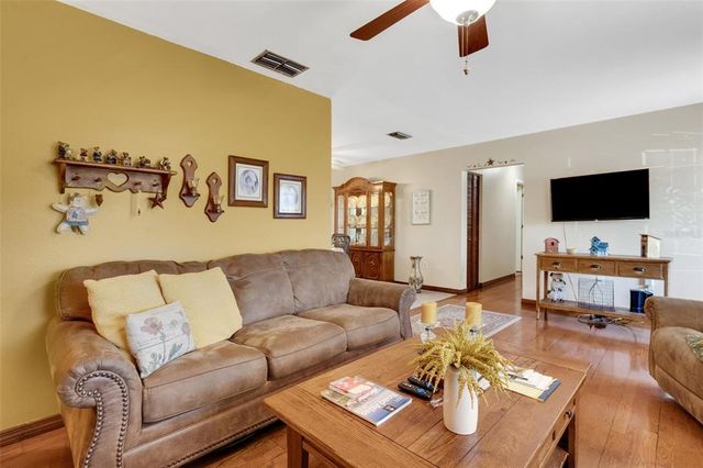 4643 1ST STREET NW, Lakeland, FL 33810