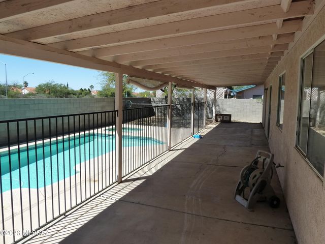 7920 S Danforth Avenue, Tucson, AZ 85747