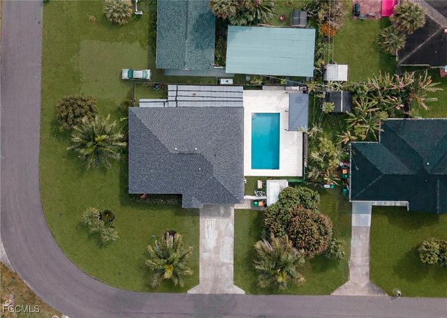 4100 29th PL SW, Naples, FL 34116