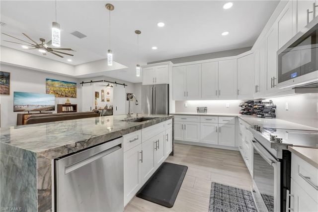 3512 16th AVE NE, Naples, FL 34120