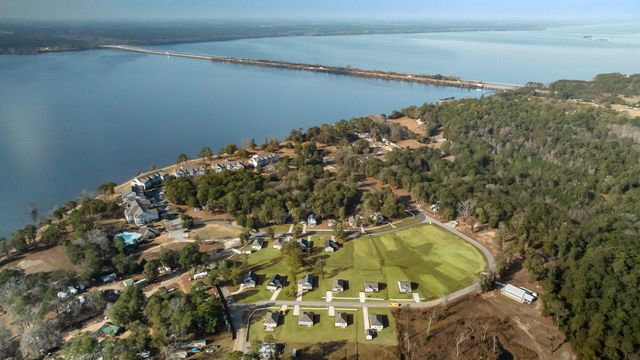 1045 Refuge Way, Summerton, SC 29148
