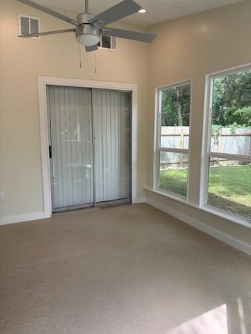 12414 Coronet ST B, Austin, TX 78727