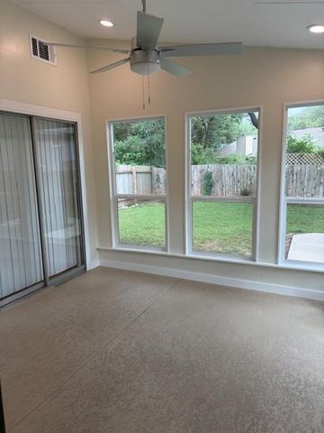 12414 Coronet ST B, Austin, TX 78727