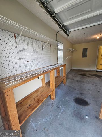 235 Monmouth Drive, Fayetteville, GA 30214
