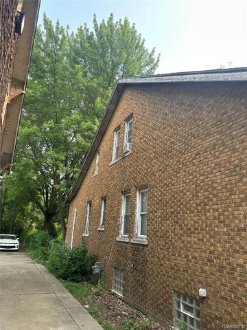 11060 Wilshire Drive, Detroit, MI 48213