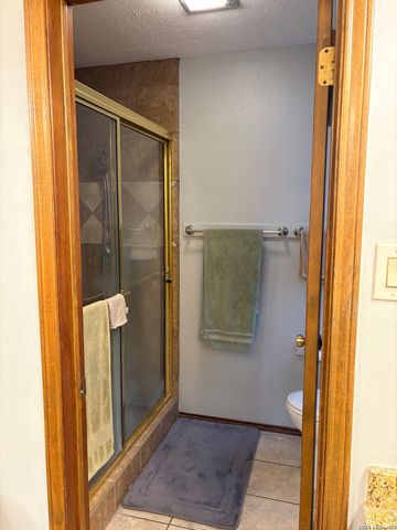 2215 OAK RNCH, San Antonio, TX 78259