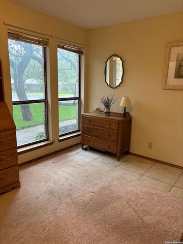 2215 OAK RNCH, San Antonio, TX 78259