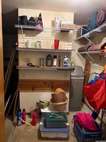 2215 OAK RNCH, San Antonio, TX 78259