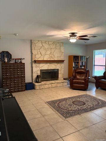 2215 OAK RNCH, San Antonio, TX 78259