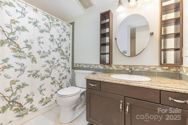 909 Woodland Forest Drive, Marvin, NC 28173