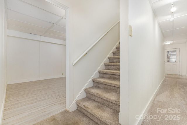 909 Woodland Forest Drive, Marvin, NC 28173