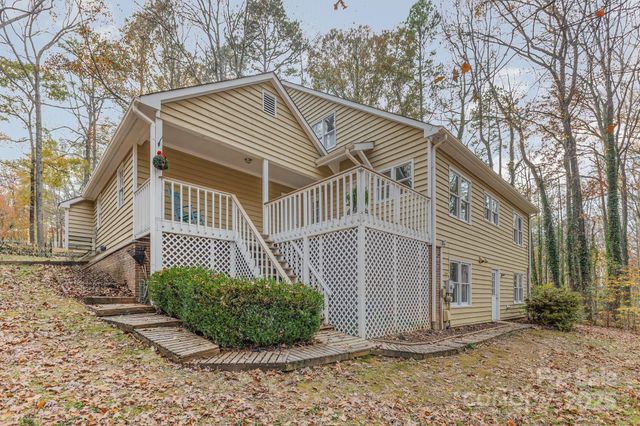 909 Woodland Forest Drive, Marvin, NC 28173