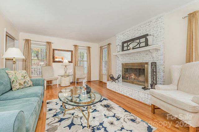 909 Woodland Forest Drive, Marvin, NC 28173