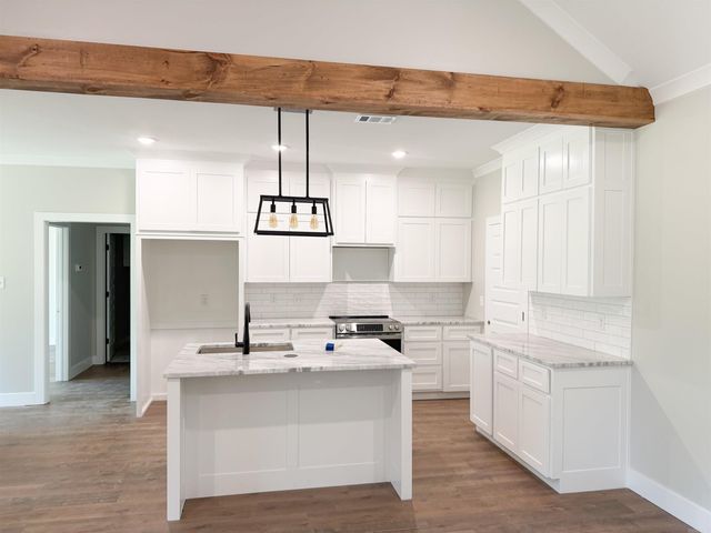 25 Jackson Loop, Ward, AR 72007
